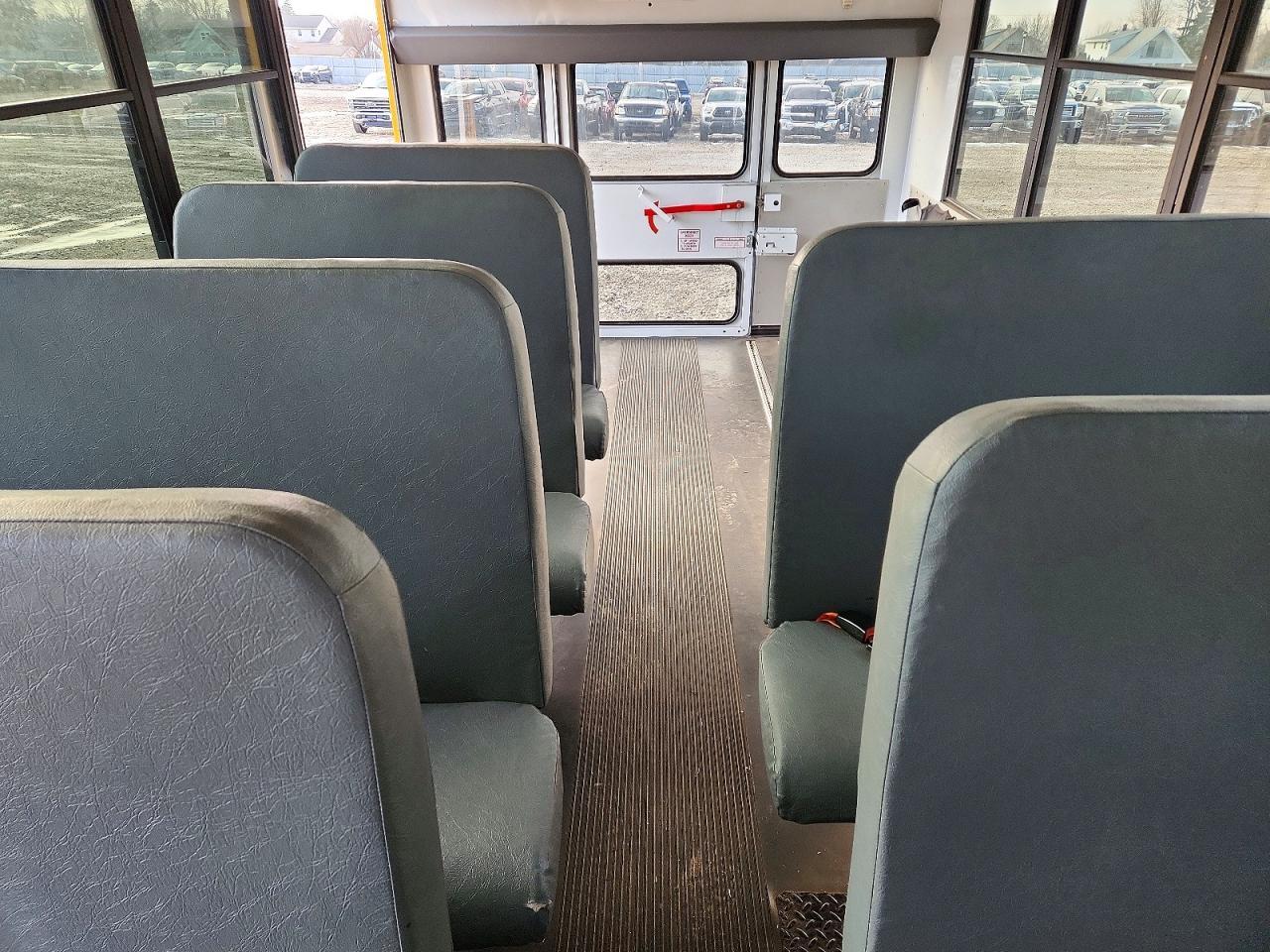 2013 Chve Bantam G4500-School Bus