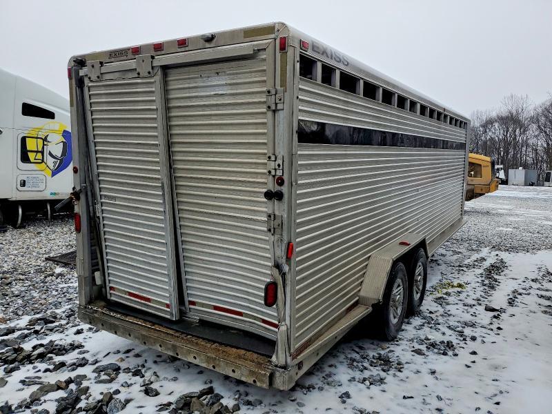 1998 Exxiss Livestock Trailer
