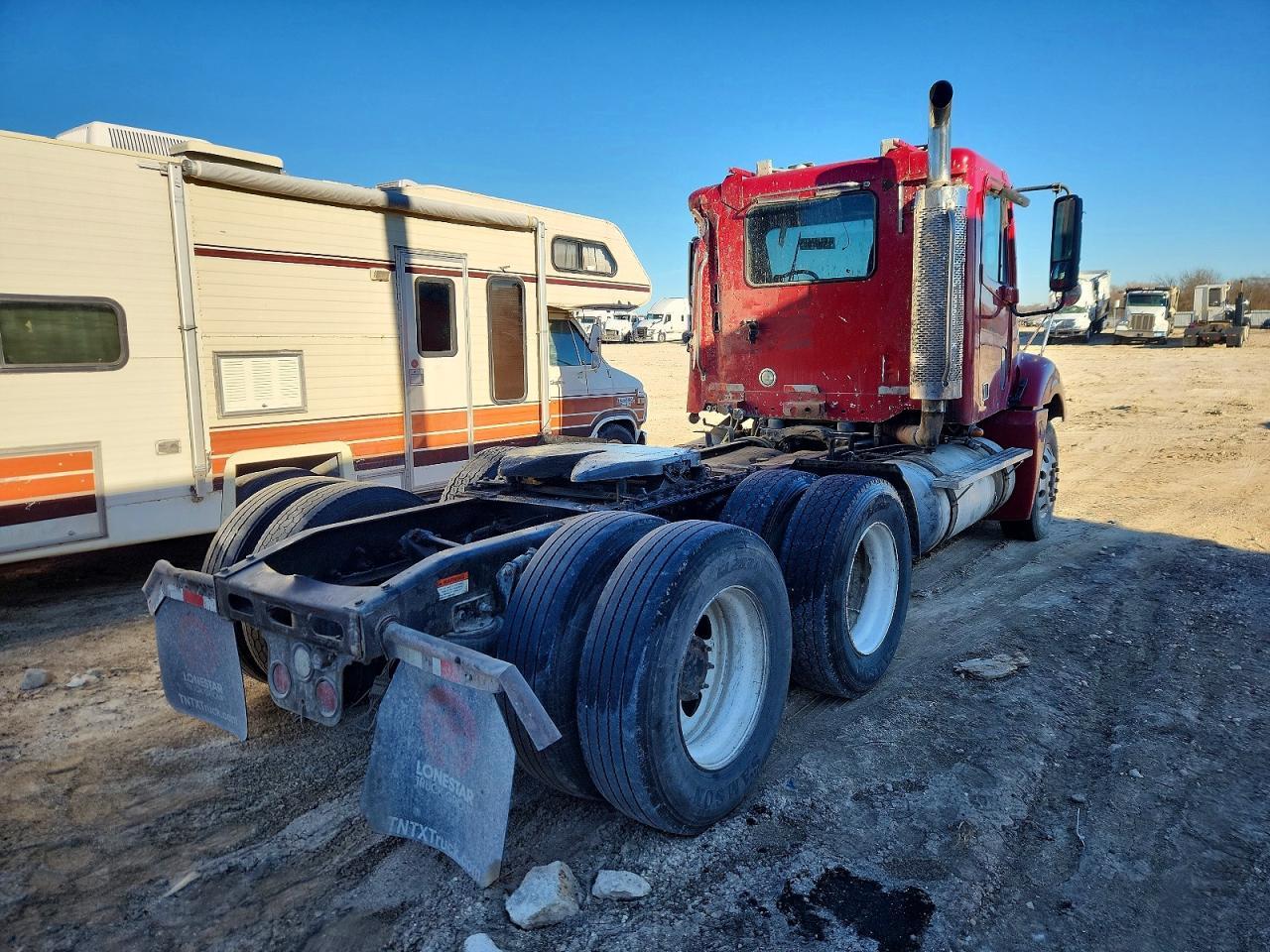 2007 Freightliner Columbia 120 Semi Truck