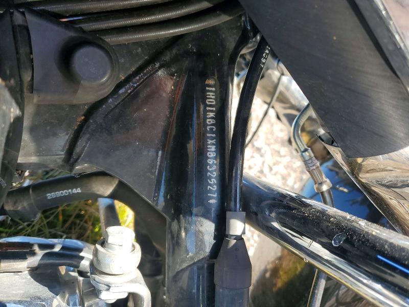 2021 Harley-Davidson Flhx