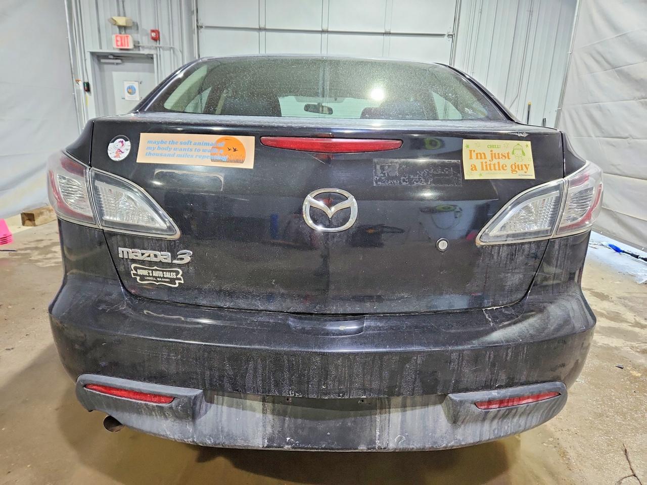 2011 Mazda 3 I
