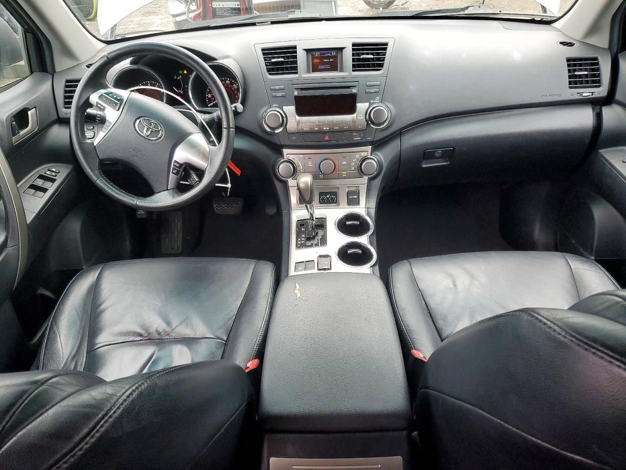 2012 Toyota Highlander se