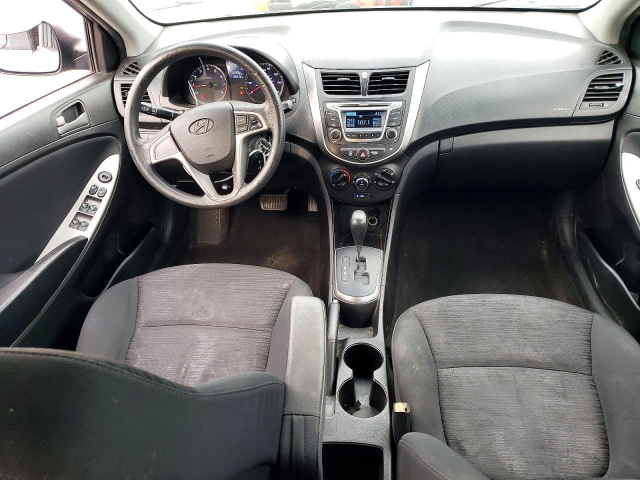 2016 Hyundai Accent se