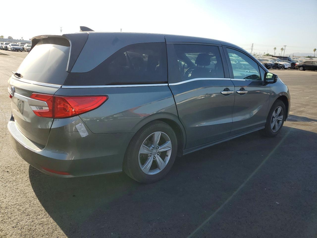2018 Honda Odyssey exl