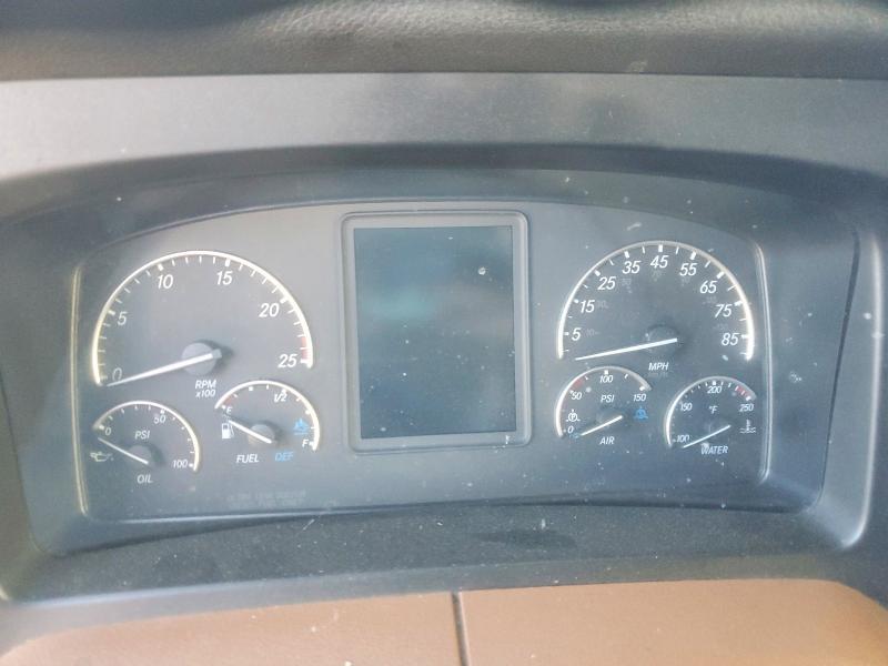 2020 Freigliner Cascadia 126