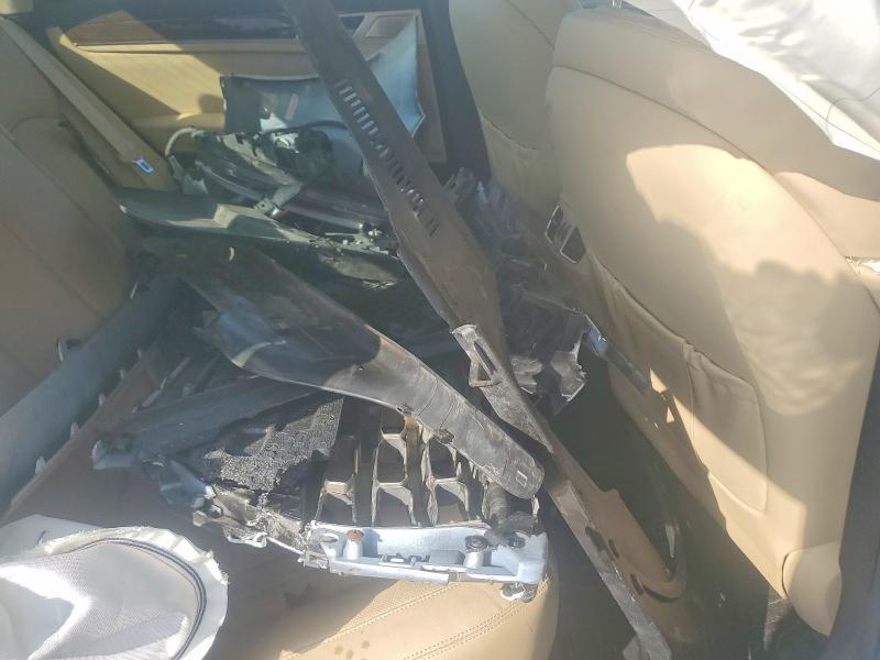 2018 Genesis G80 Base