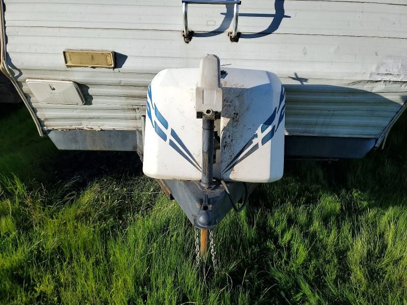 2003 Weekend Warrior Camper