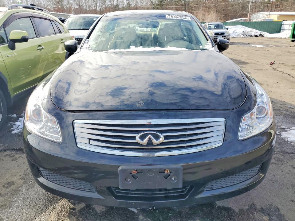2009 Infinity G37 Sedan x