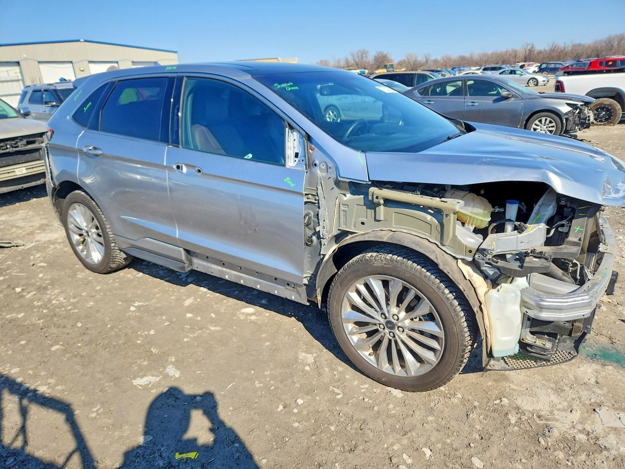2020 Ford Edge Titanium