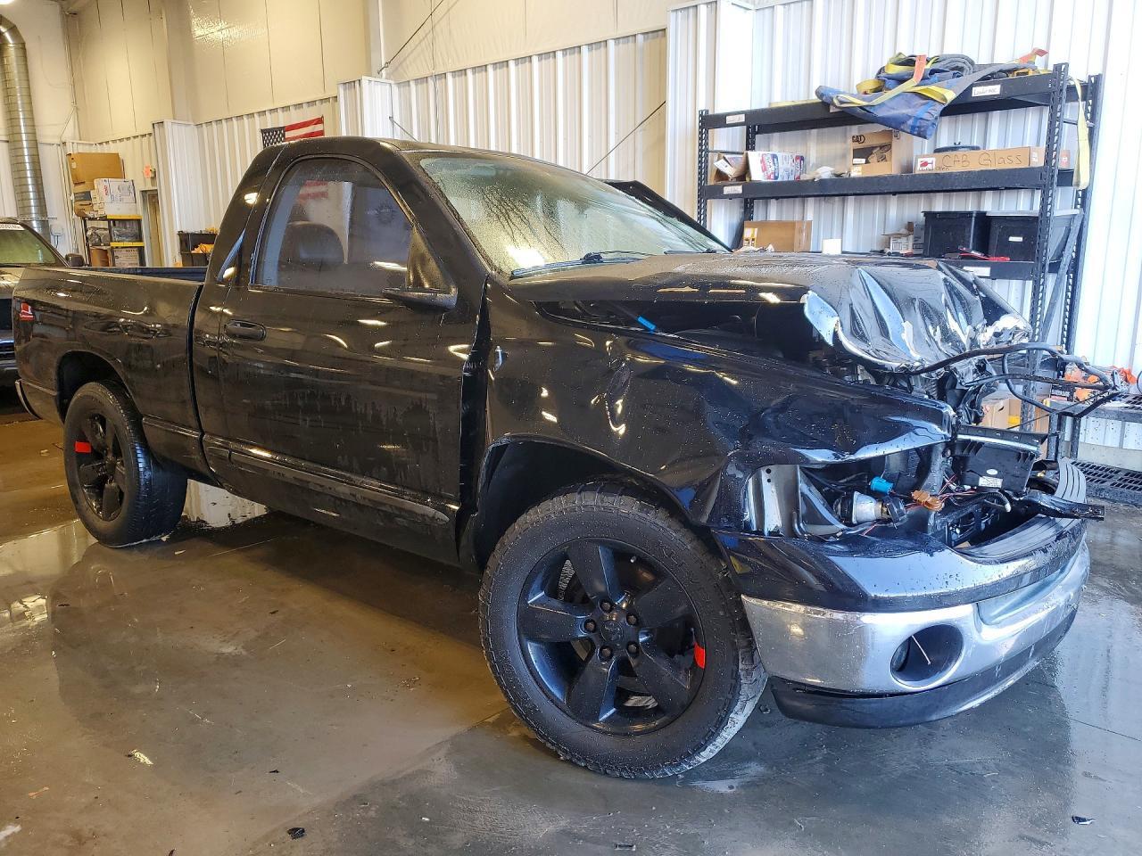 2005 Dodge RAM 1500 ST