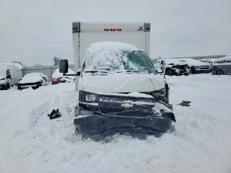 2012 Chevrolet Express BOX Truck