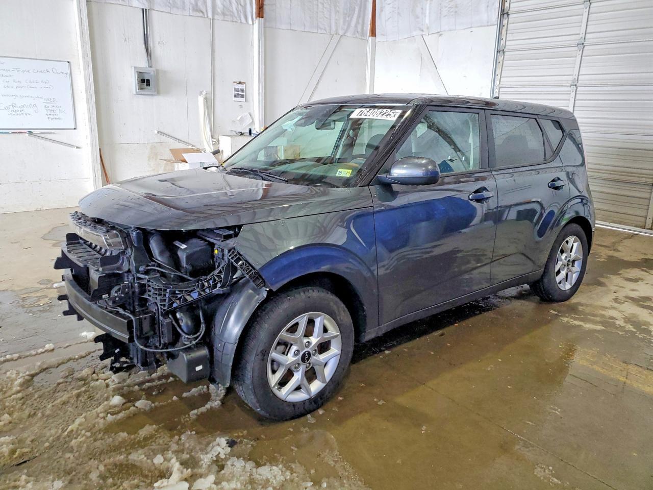 2025 KIA Soul lx