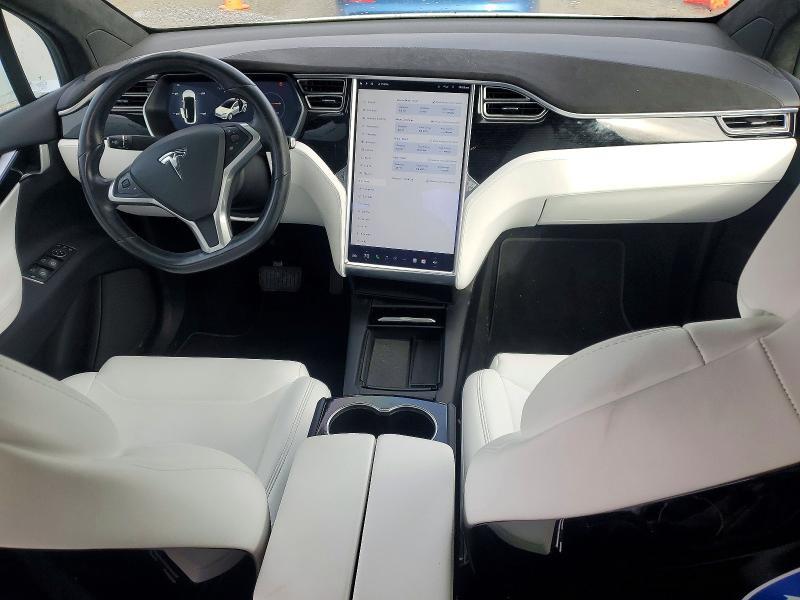 2017 Tesla Model x