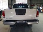 2004 Nissan Titan XE