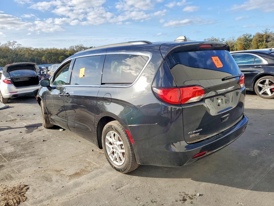 2021 Chrysler Voyager lxi