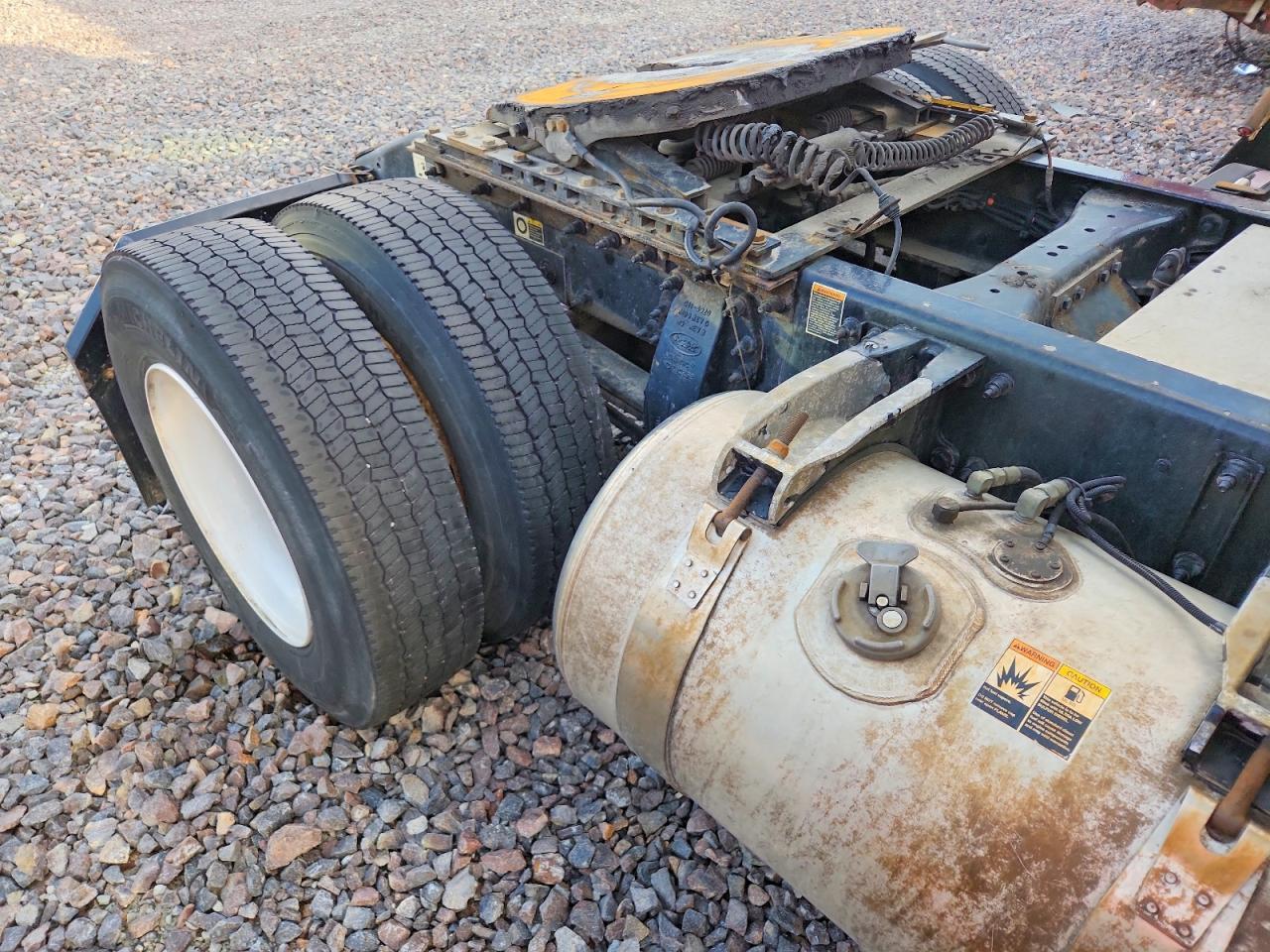 2016 Peterbilt 579 Semi Truck