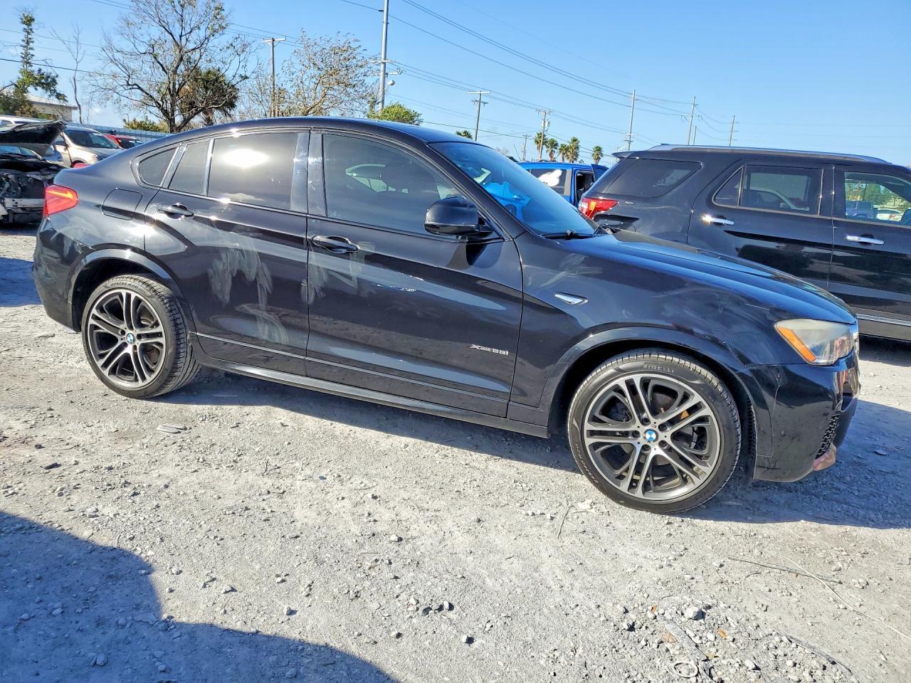 2016 BMW X4 Xdrive28i