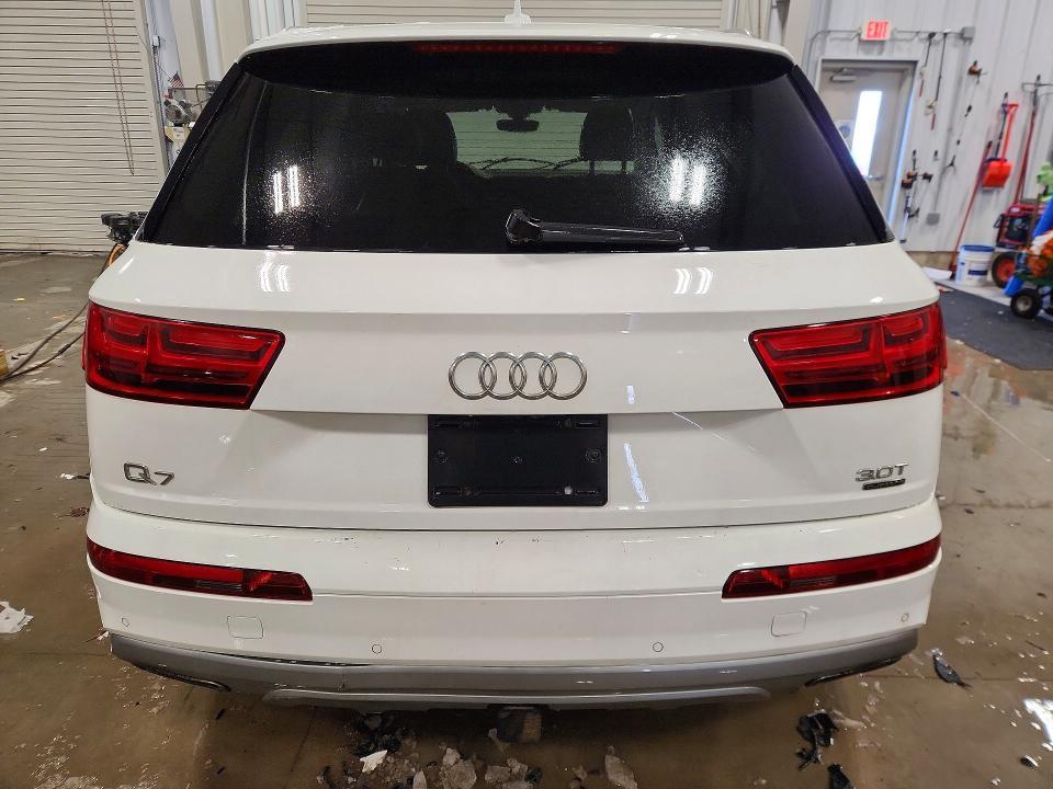 2018 Audi Q7 Premium Plus