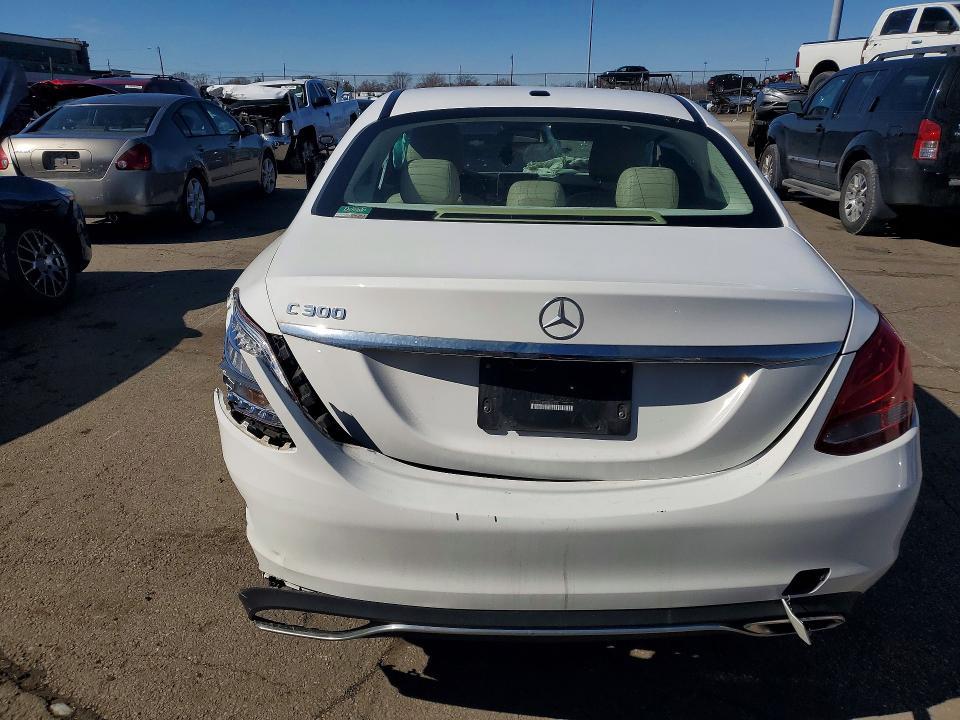 2017 Mercedes-Benz C300