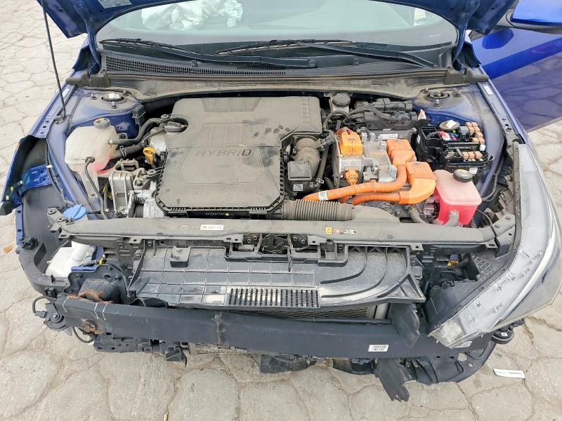 2023 Hyundai Elantra Blue