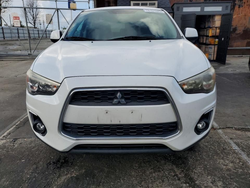 2013 Mitsubishi Outlander Sport se