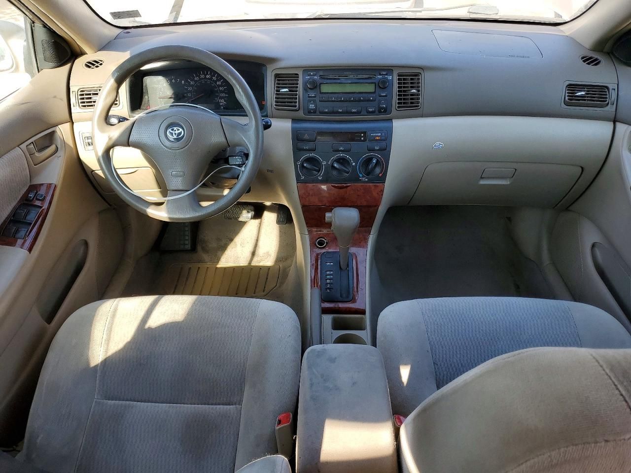 2005 Toyota Corolla ce