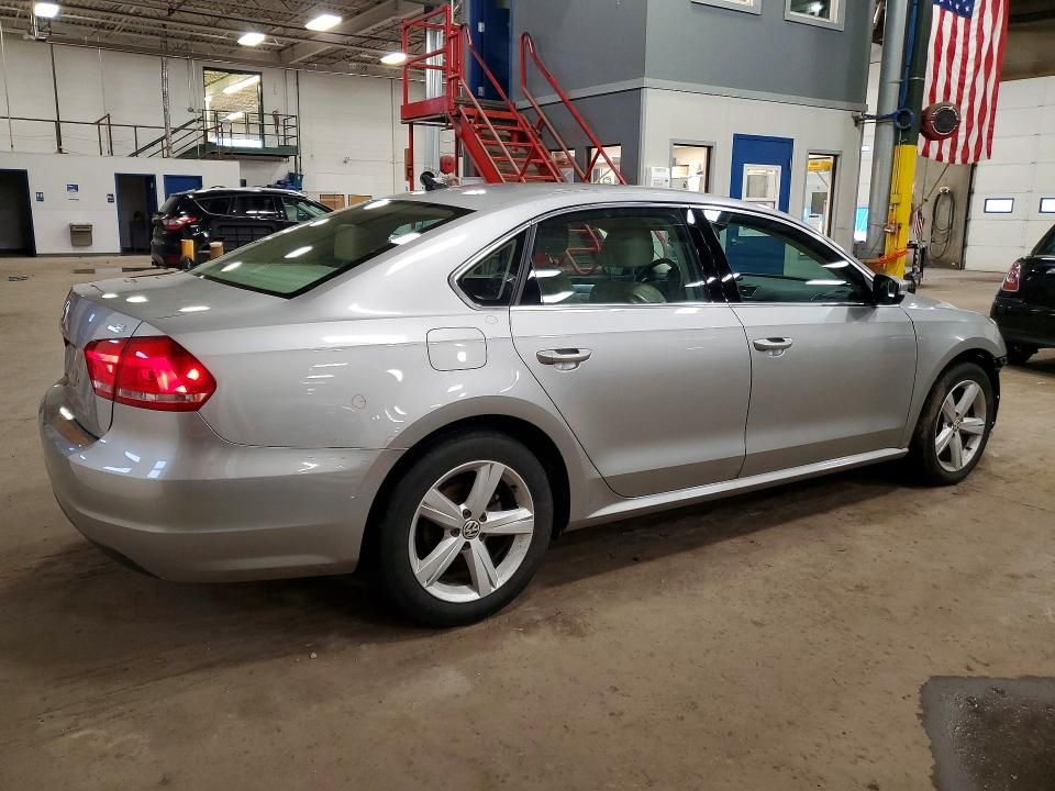 2013 Volkswagen Passat se