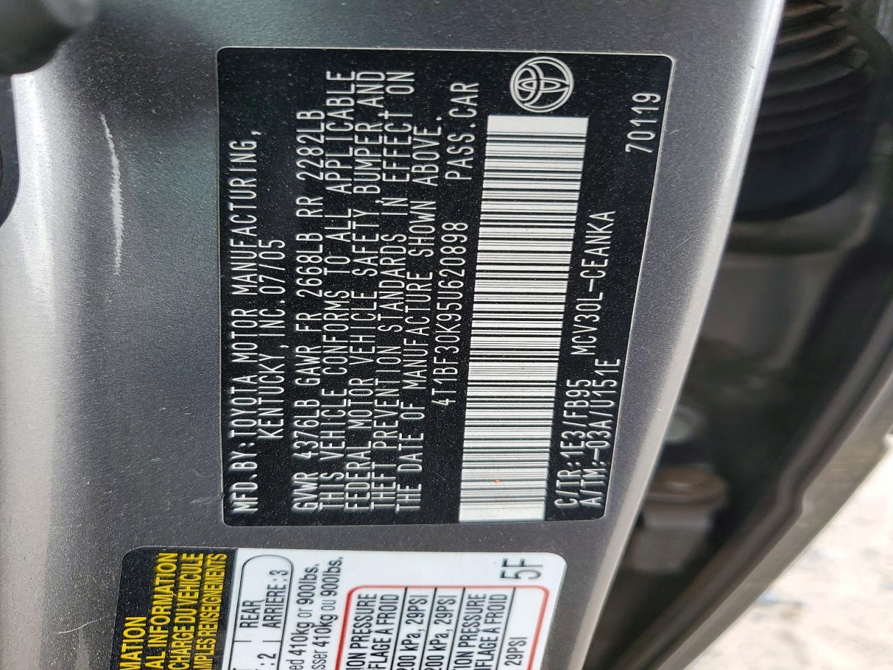 2005 Toyota Camry le