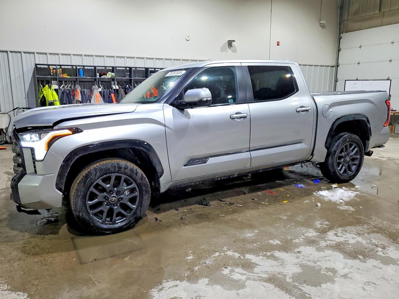 2025 Toyota Tundra Platinum