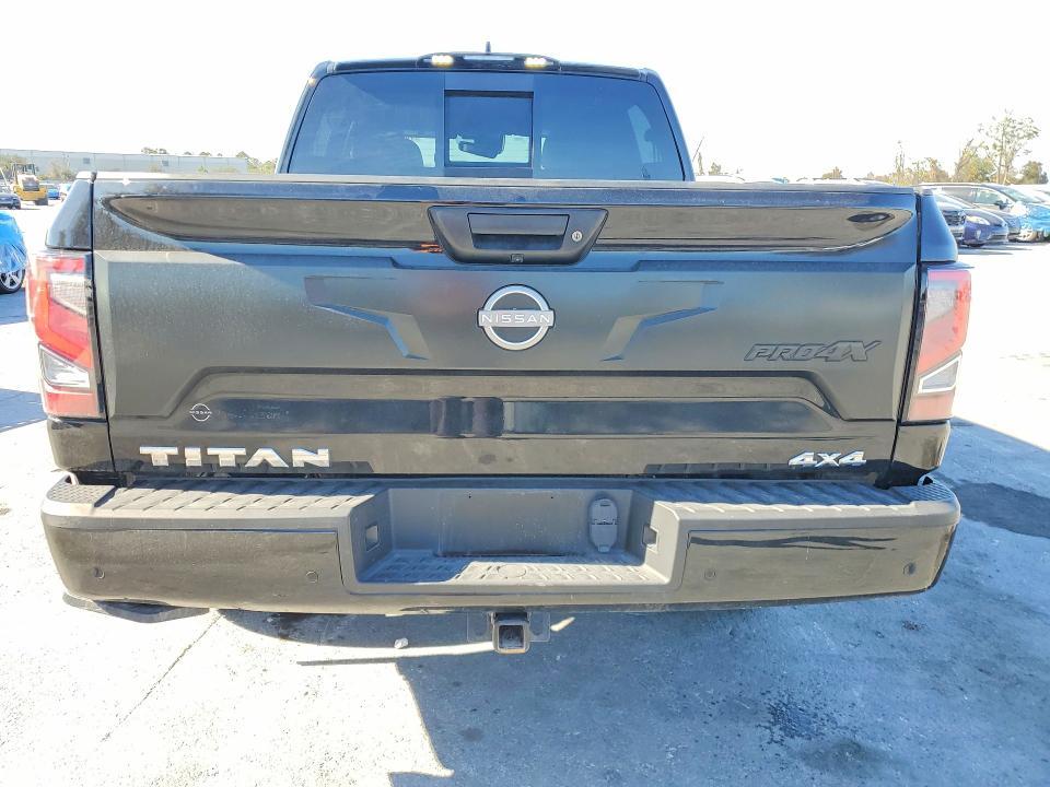 2023 Nissan Titan Platinum Reserve