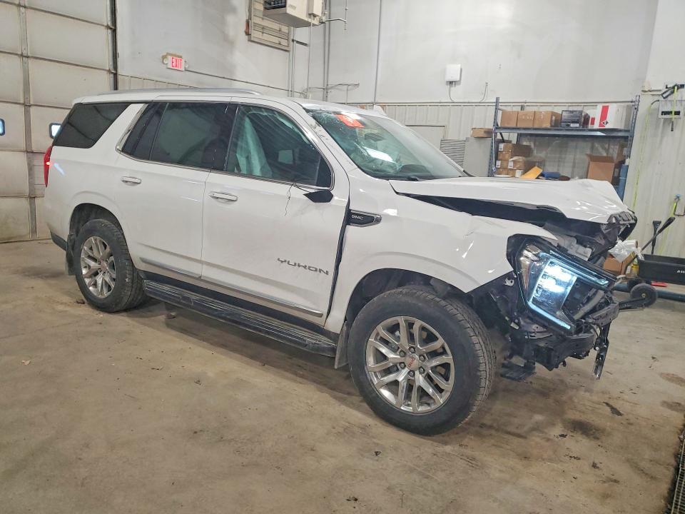 2022 GMC Yukon slt