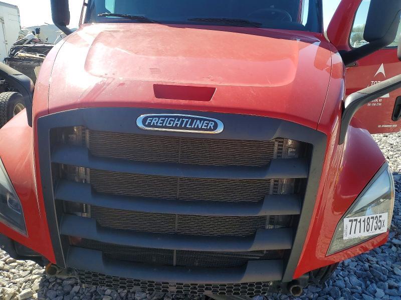 2025 Freightliner Cascadia 126