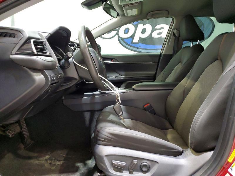 2019 Toyota Camry le