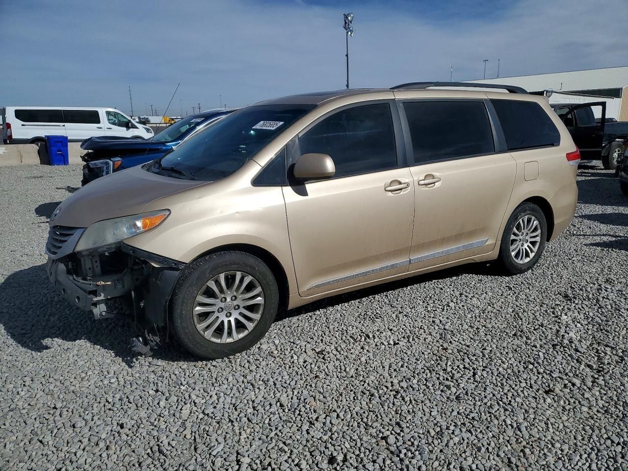 2011 Toyota Sienna xle