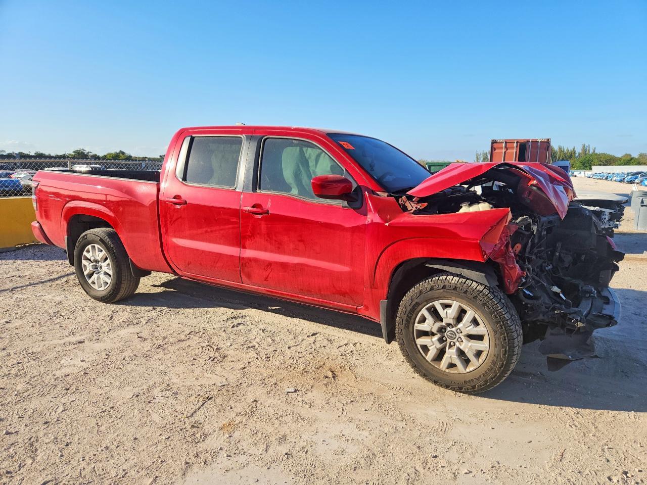 2023 Nissan Frontier sv