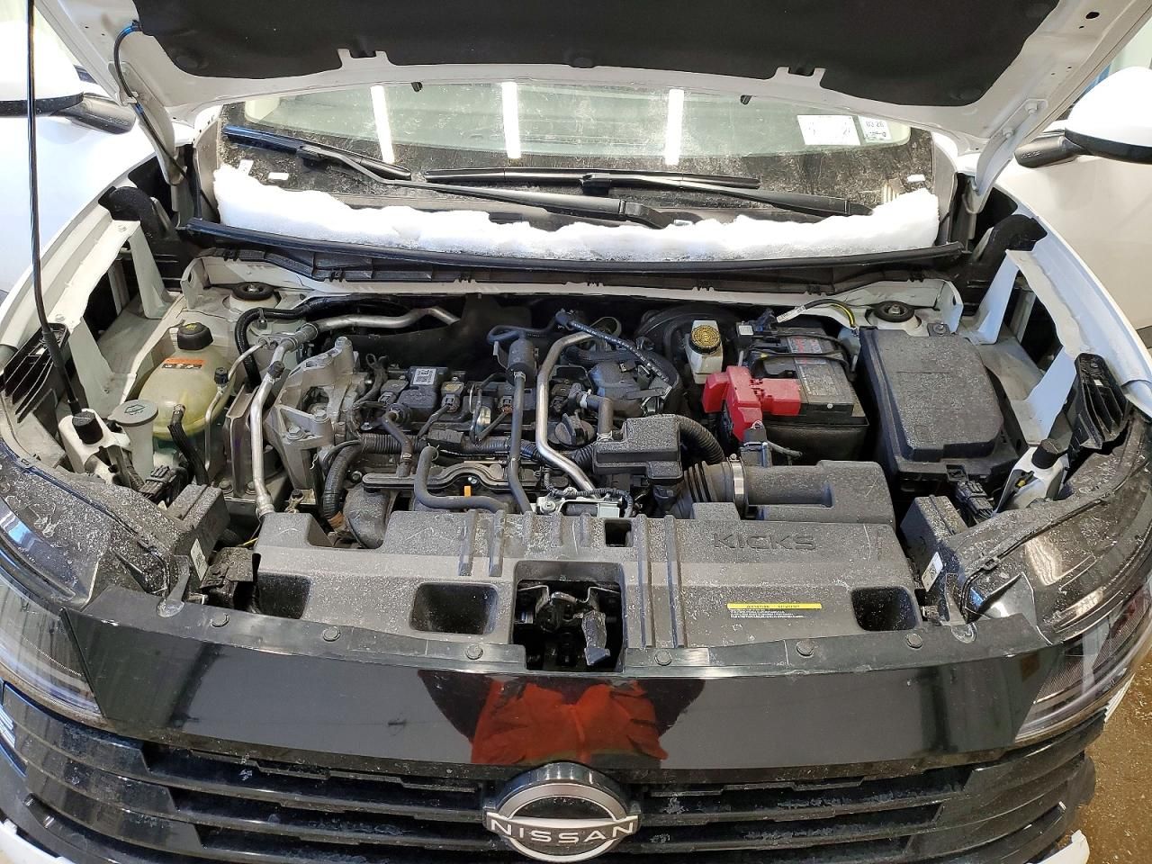 2025 Nissan Kicks sv