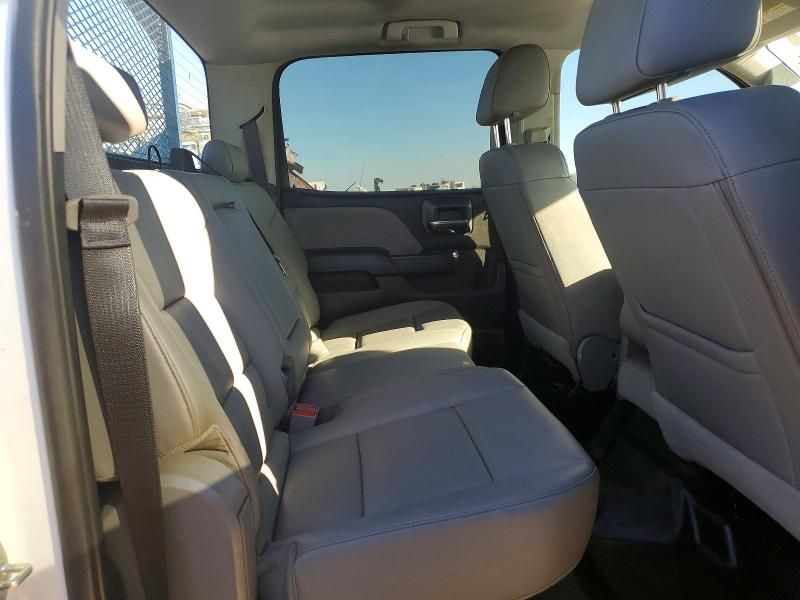 2018 Chevrolet Silverado Utility / Service Truck