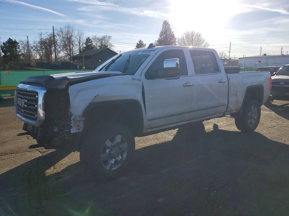 2015 GMC Sierra K2500 SLT