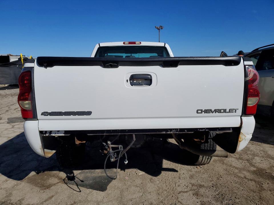 2004 Chevrolet Silverado C1500