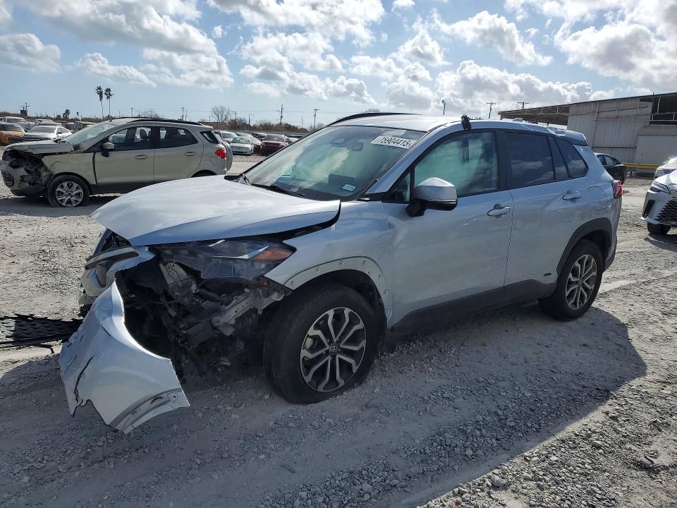 2023 Toyota Corolla Cross le