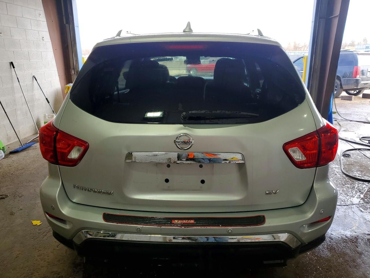 2019 Nissan Pathfinder s