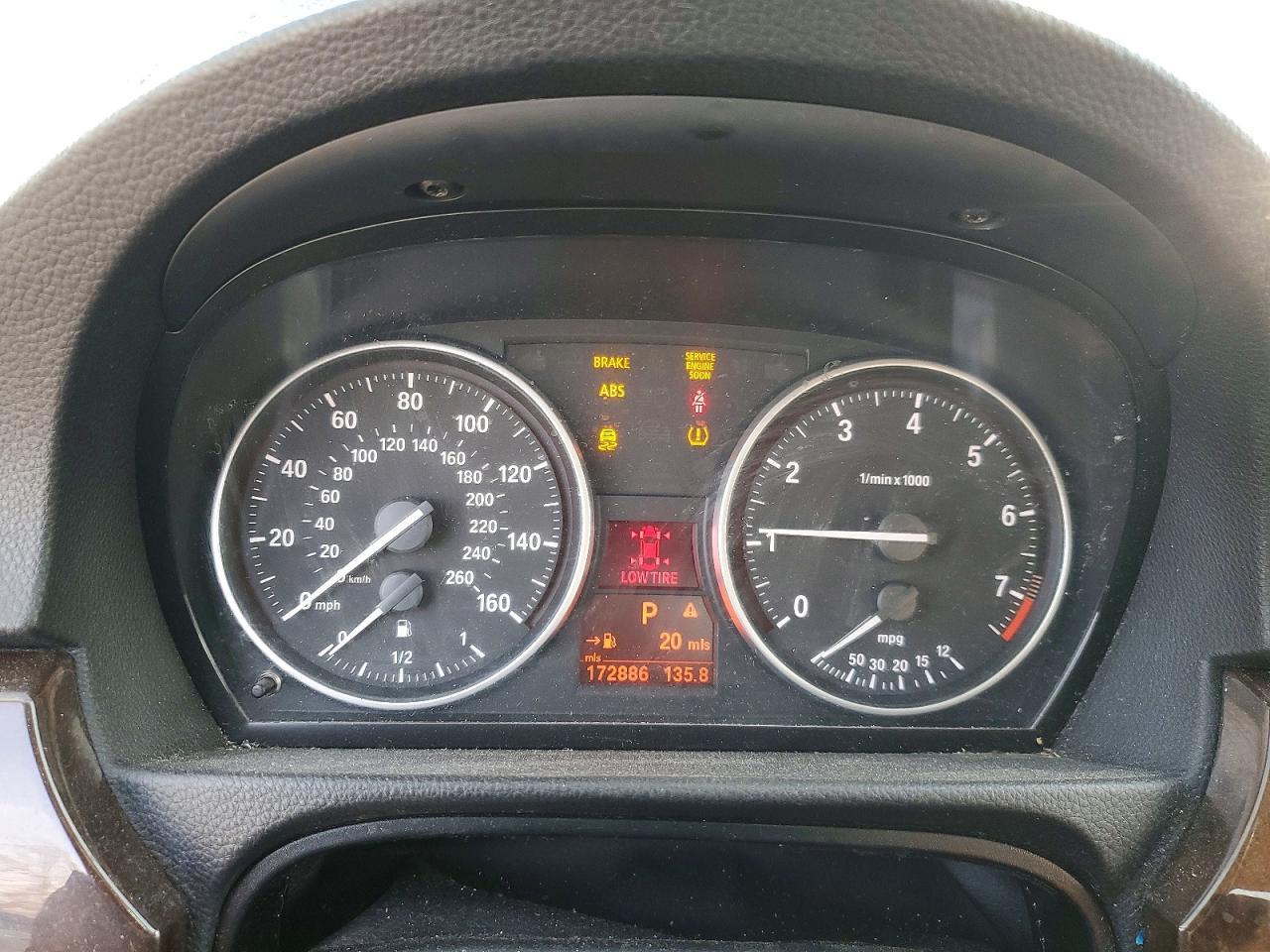 2011 BMW 328 xi Sulev