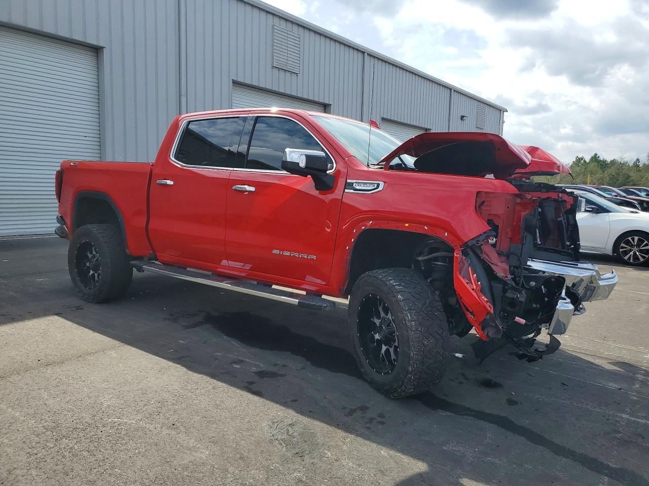 2020 GMC Sierra K1500 SLT