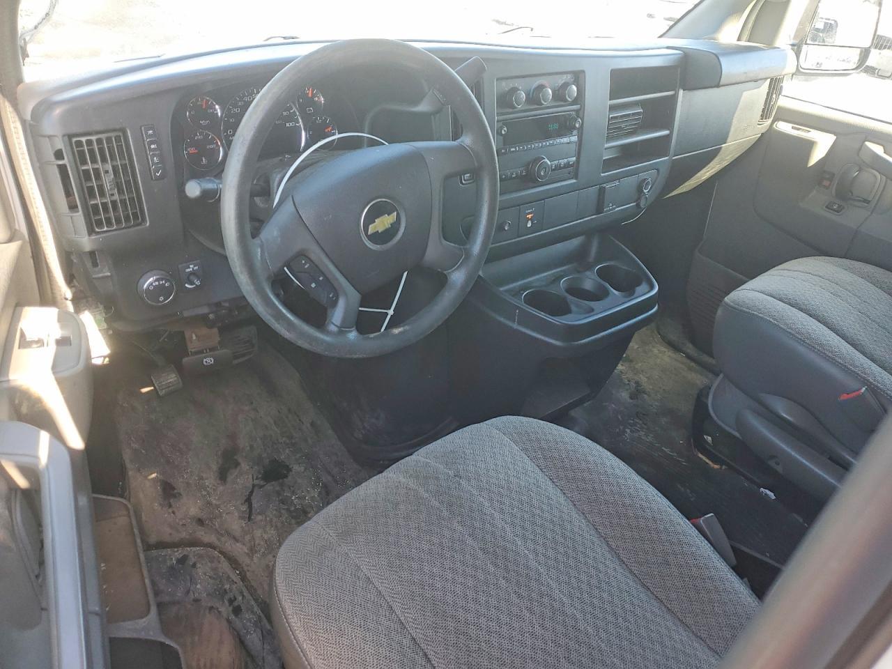 2017 Chevrolet Express G2500