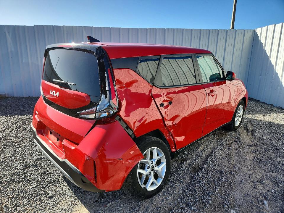 2025 KIA Soul lx