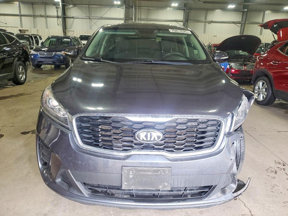 2019 KIA Sorento lx V6