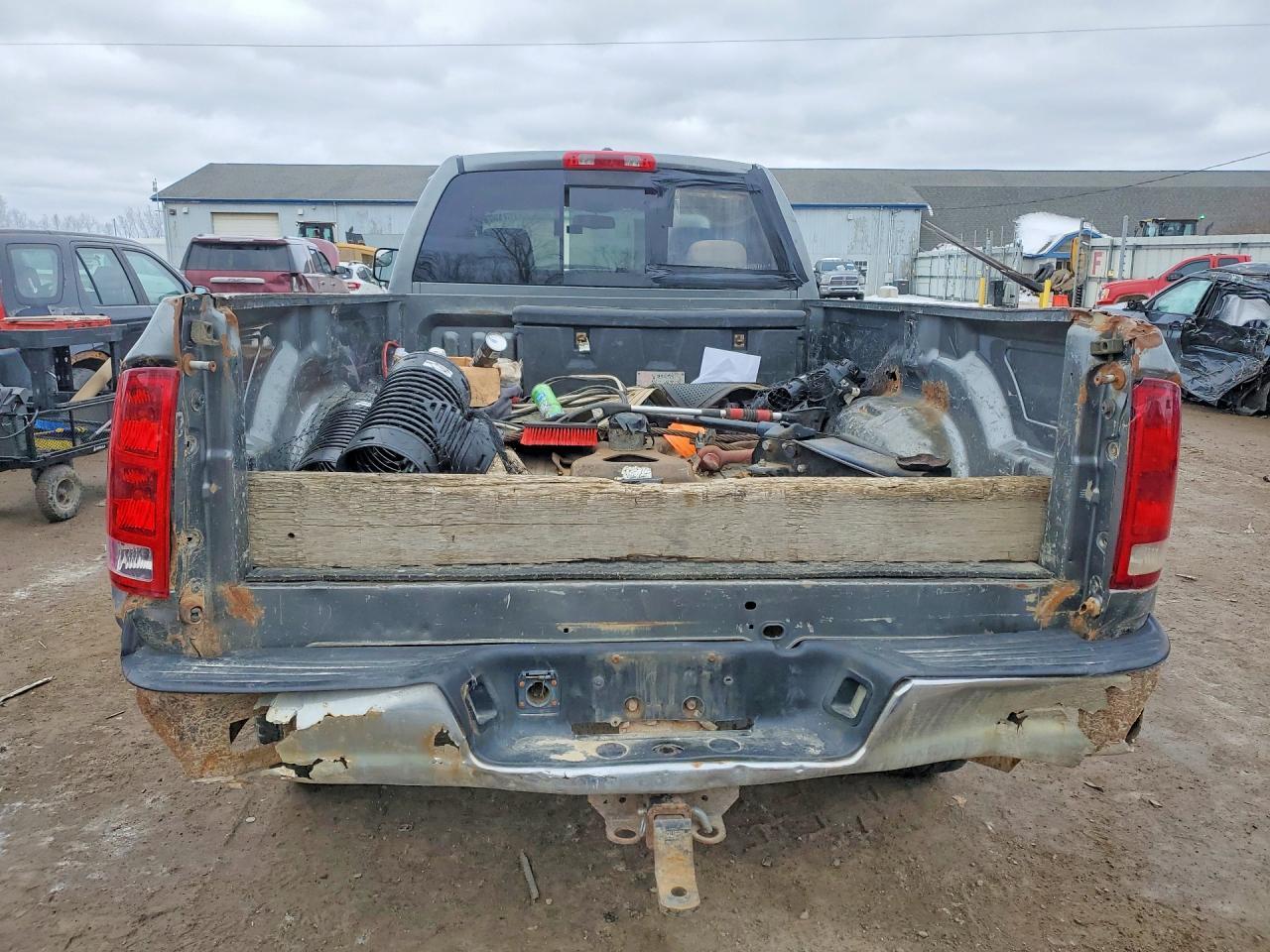 2006 Dodge RAM 2500 ST
