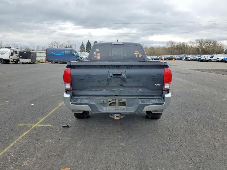 2018 Toyota Tacoma TRD OFF-ROAD HV