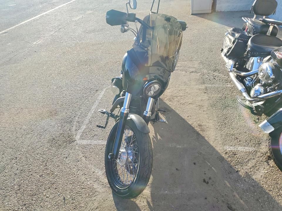 2013 Harley-Davidson Fxdb Dyna Street BOB