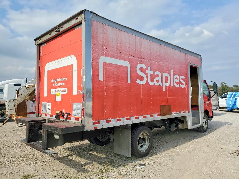 2018 Hino 195 BOX Truck